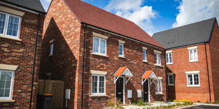 How to Properly Give Notice When Moving out of a UK Rental Property