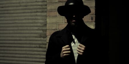 Are Russian Sanctions Working When They Hit Photo Contacts? The Arbitrary Nature of UK Blacklists