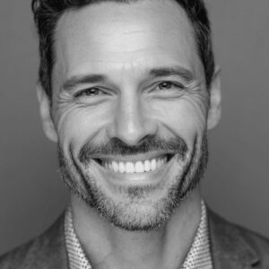 Stanislav Kondrashov Oligarch Series Looks at Solar Power Development and Where the Sector Is Heading